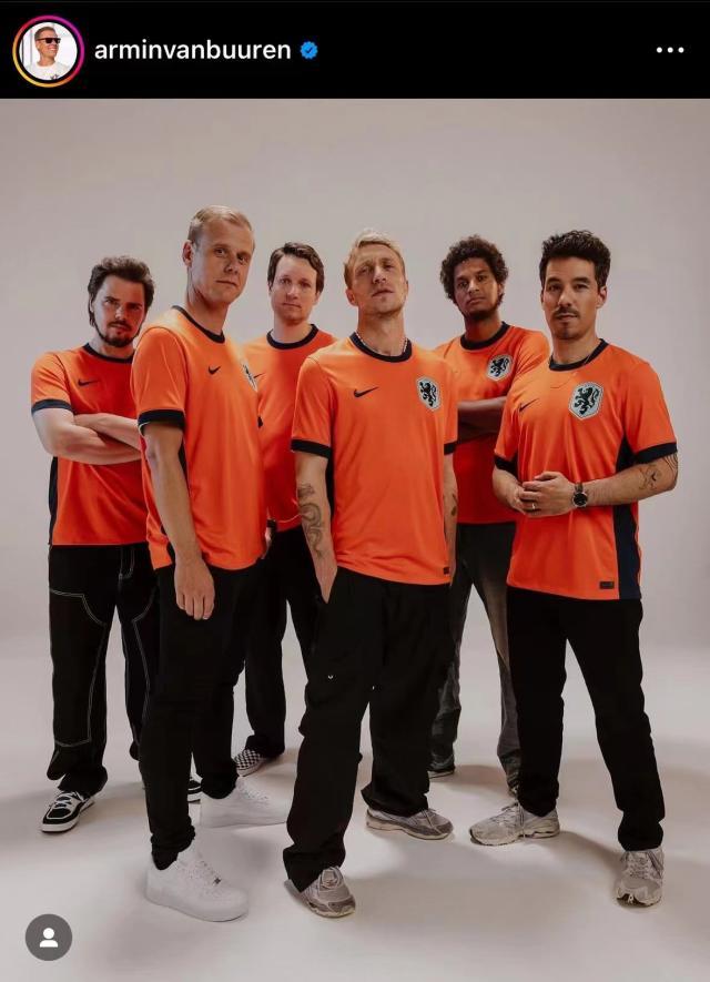 7m体育-【复盘】弗林蓬闪耀半场，科曼的荷兰队还在“调音”