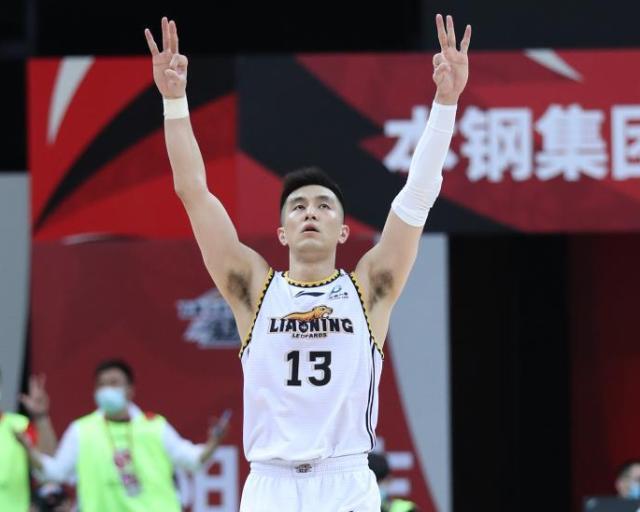 7m体育-连胜终止杨鸣赛后不悦 风波平息辽篮等待郭少归来