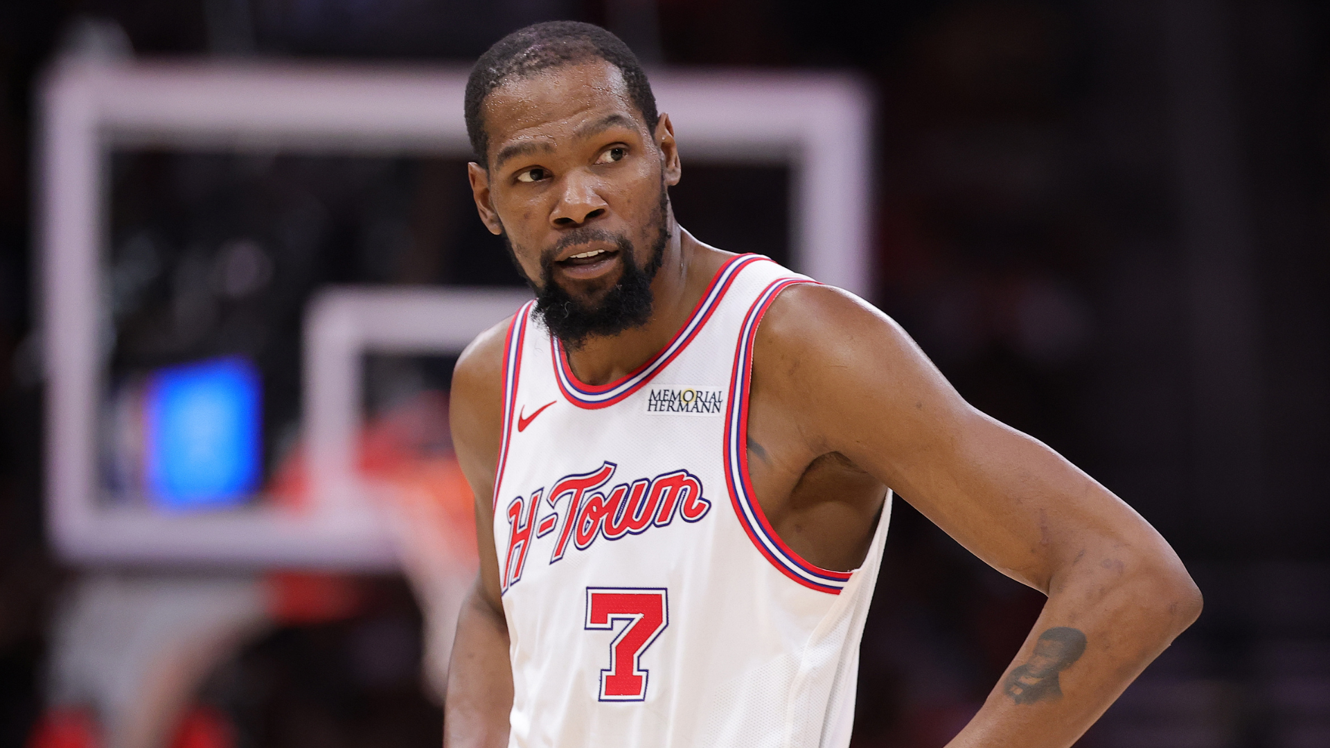 7m体育官方网站-马刺把刀递给掘金，火箭白捡一个残血湖人